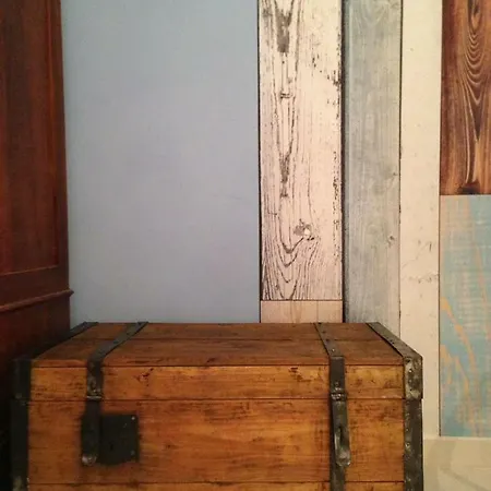 Casa 28 アパート